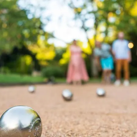 Le Jardin Suspendu Domaine Le Carteron Bed & Breakfast