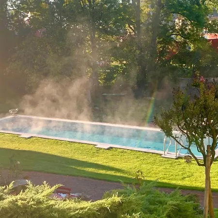 Domaine Le Jardin Suspendu Piscine Et Detente A Proximite Du Puy Dufou Montfaucon-Montigne