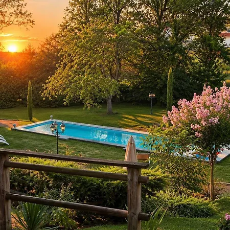Domaine Le Jardin Suspendu D Hotes 住宿加早餐酒店 4*